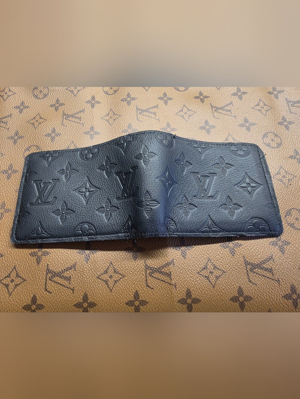 Louis Vuitton Black Wallet Monogram Taurillon Leather